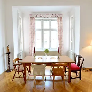 Apartment Classy Apartment, 10 Min To The Centre, Vienna