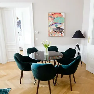 Apartment Urania - Mai's, Vienna