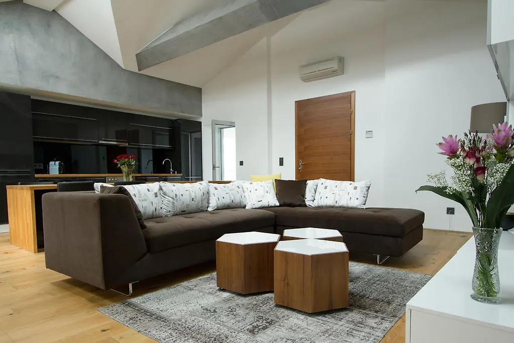 Apartment Vienna Suites